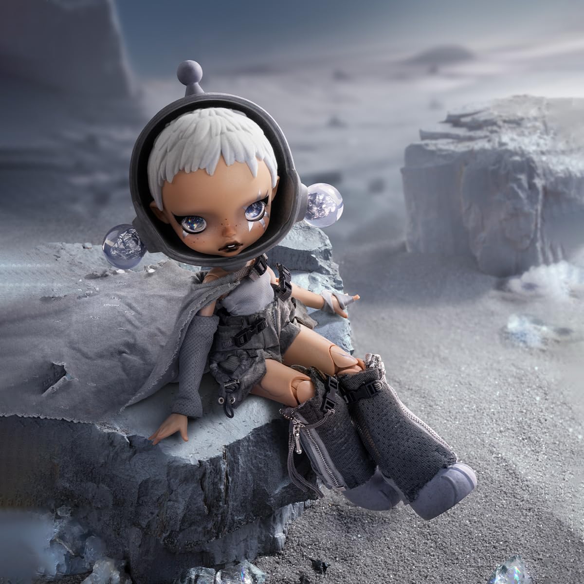 Skullpanda x HAMCUS 1/6 Action Figure